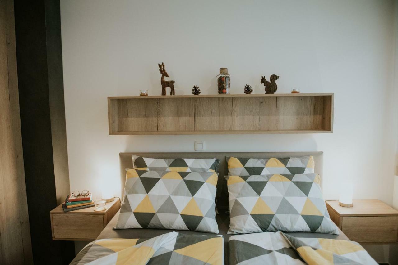 Vila Mojca Apartments Jasna & Jelka Краньска Гора Экстерьер фото