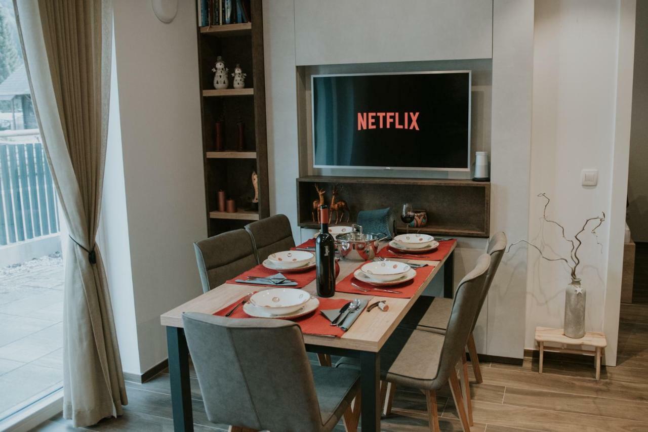 Vila Mojca Apartments Jasna & Jelka Краньска Гора Экстерьер фото